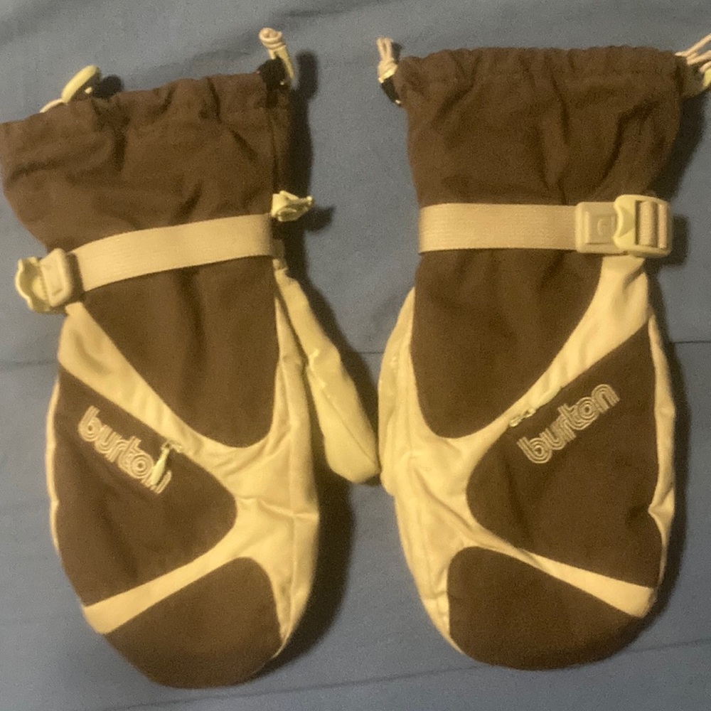 Burton Brown and Cream Mittens